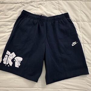 Nike Sportswear Club Fleece Shorts | Navy Blue | Men’s sz Large